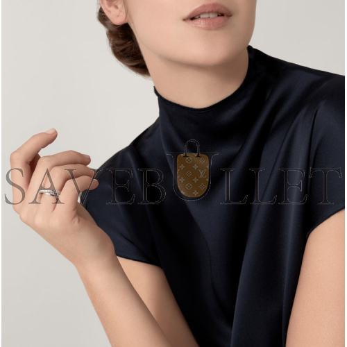 Ca*t*er  etincelle de Ca*t*er ring b4230300