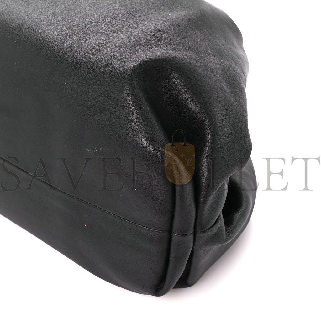 bo*te*ga Ve*ne*ta smooth butter calf the pouch oversized clutch black (38*18*8cm)