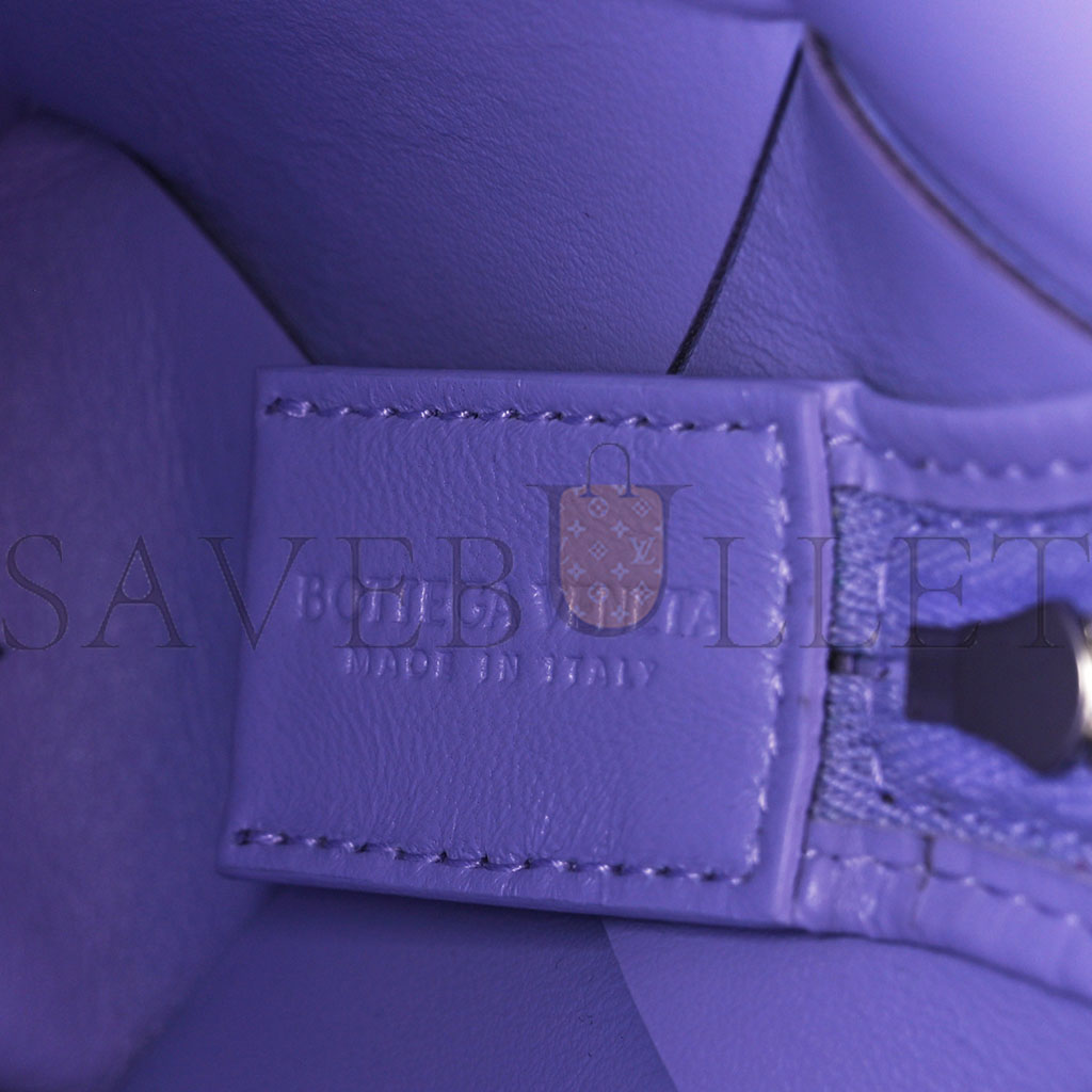 bo*te*ga Ve*ne*ta lambskin maxi intreccio small cassette camera bag wisteria 1441907 (23*15*8cm)