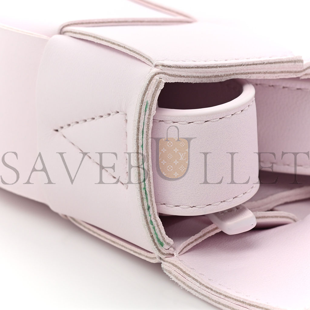 bo*te*ga Ve*ne*ta lambskin maxi intrecciato cassette crossbody bag bliss washed (23*15*5.5cm)