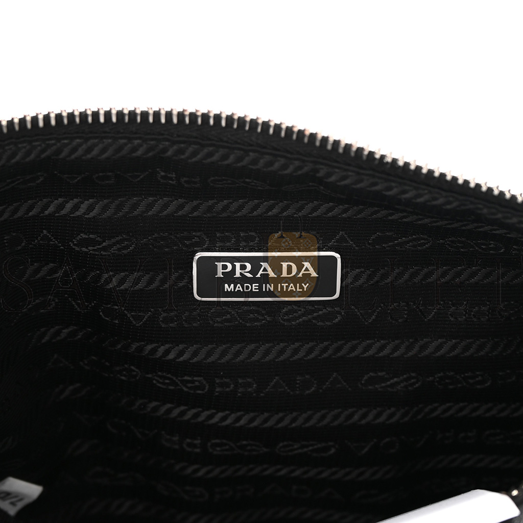 Pra*a grace lux triangle shoulder bag black (27*15*11cm)
