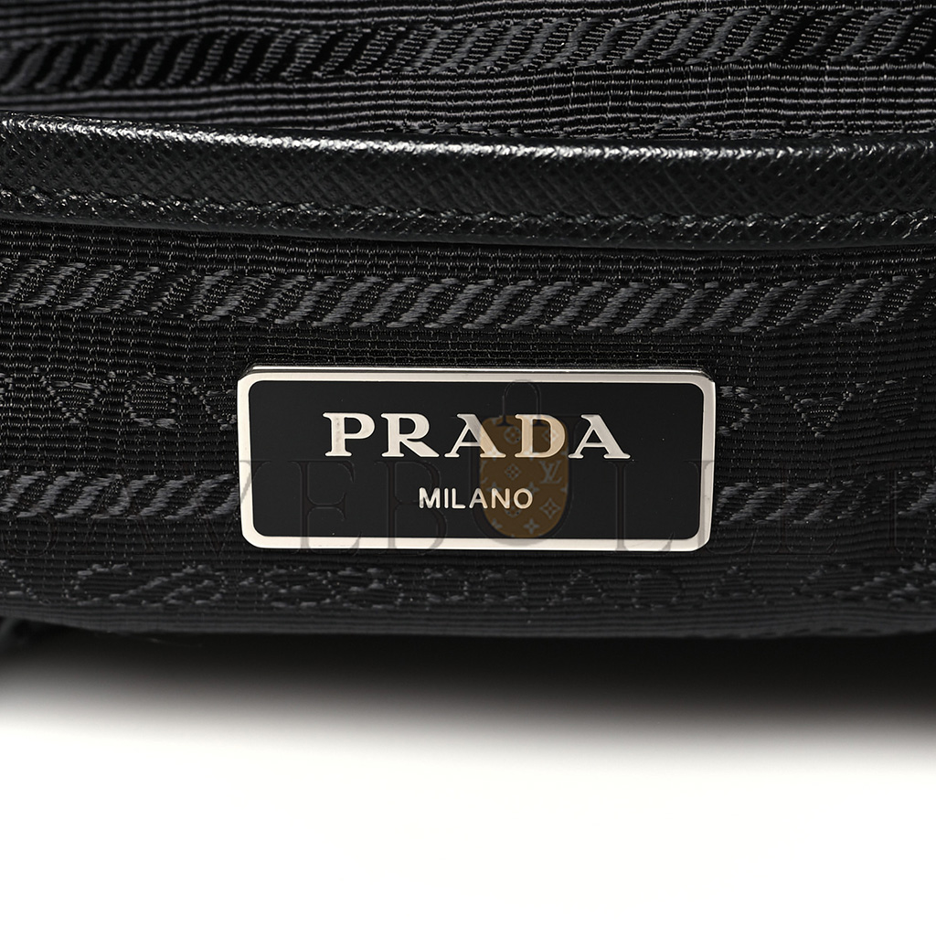 Pra*a nylon vela medium backpack black (29*29*14cm)