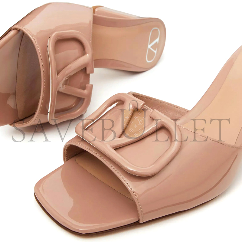 VALENTINO VLOGO SIGNATURE PATENT LEATHER SLIDE SANDAL 60MM 6W2S0HA6TMK_GF9