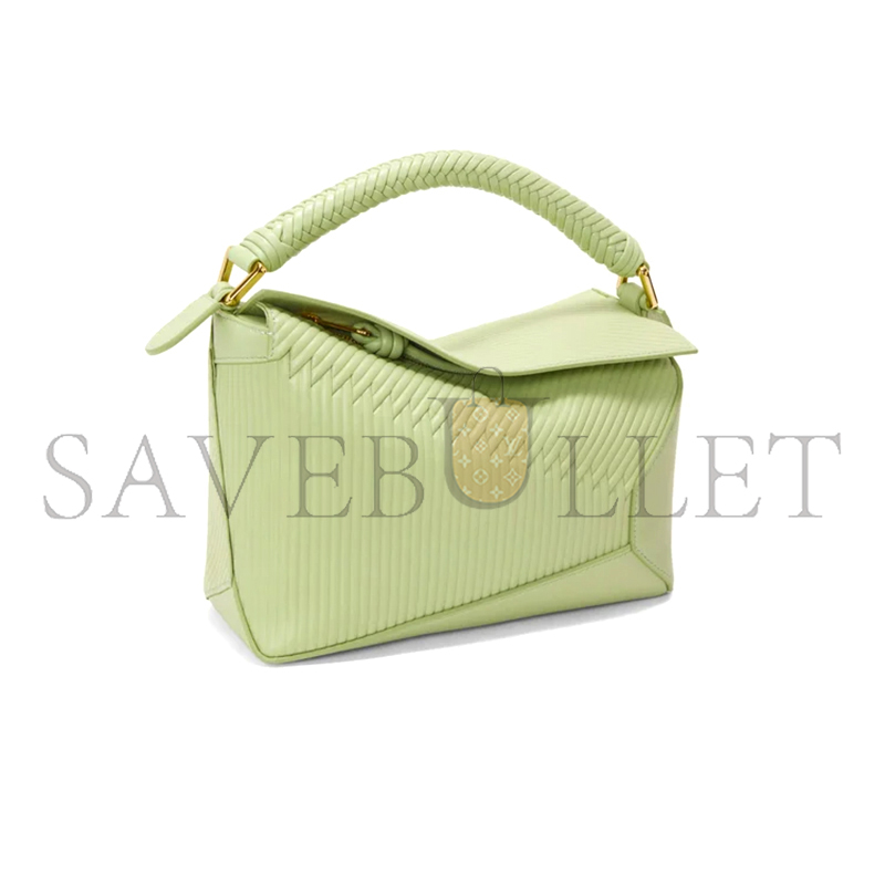 L0ew* small puzzle bag in calfskin a510p60x72-3916 (24*16.5*10.5cm)