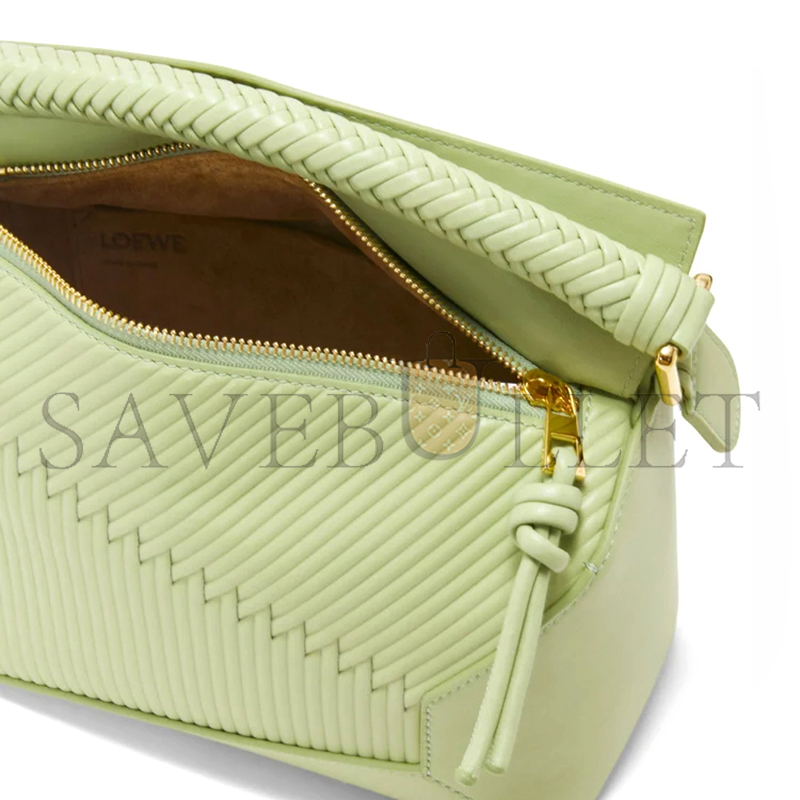 L0ew* small puzzle bag in calfskin a510p60x72-3916 (24*16.5*10.5cm)