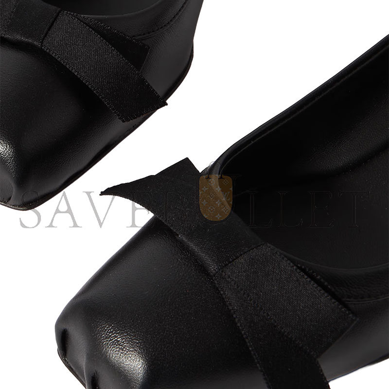 Chr1st1an LOUBOUTIN MAMAFLIRT 30