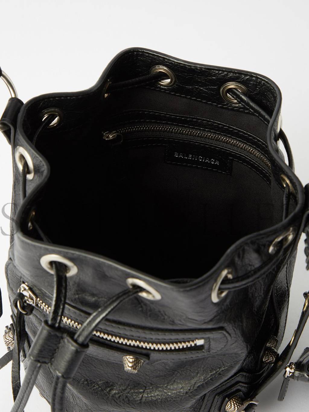 Ba*len*cia*ga black le cagole xs crinkled-leather bucket bag matchesfashion us (22*20*15cm)