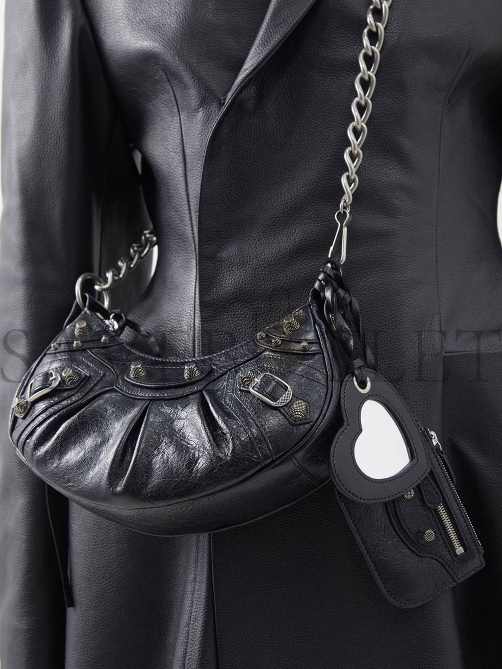 Ba*len*cia*ga black le cagole xs leather shoulder bag matchesfashion us (25.6*11.4*7.3cm)
