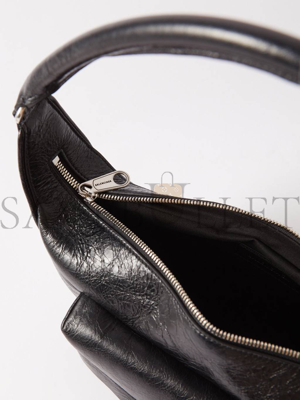 Ba*len*cia*ga black raver medium creased-leather shoulder bag matchesfashion us (30*18*7.5cm)