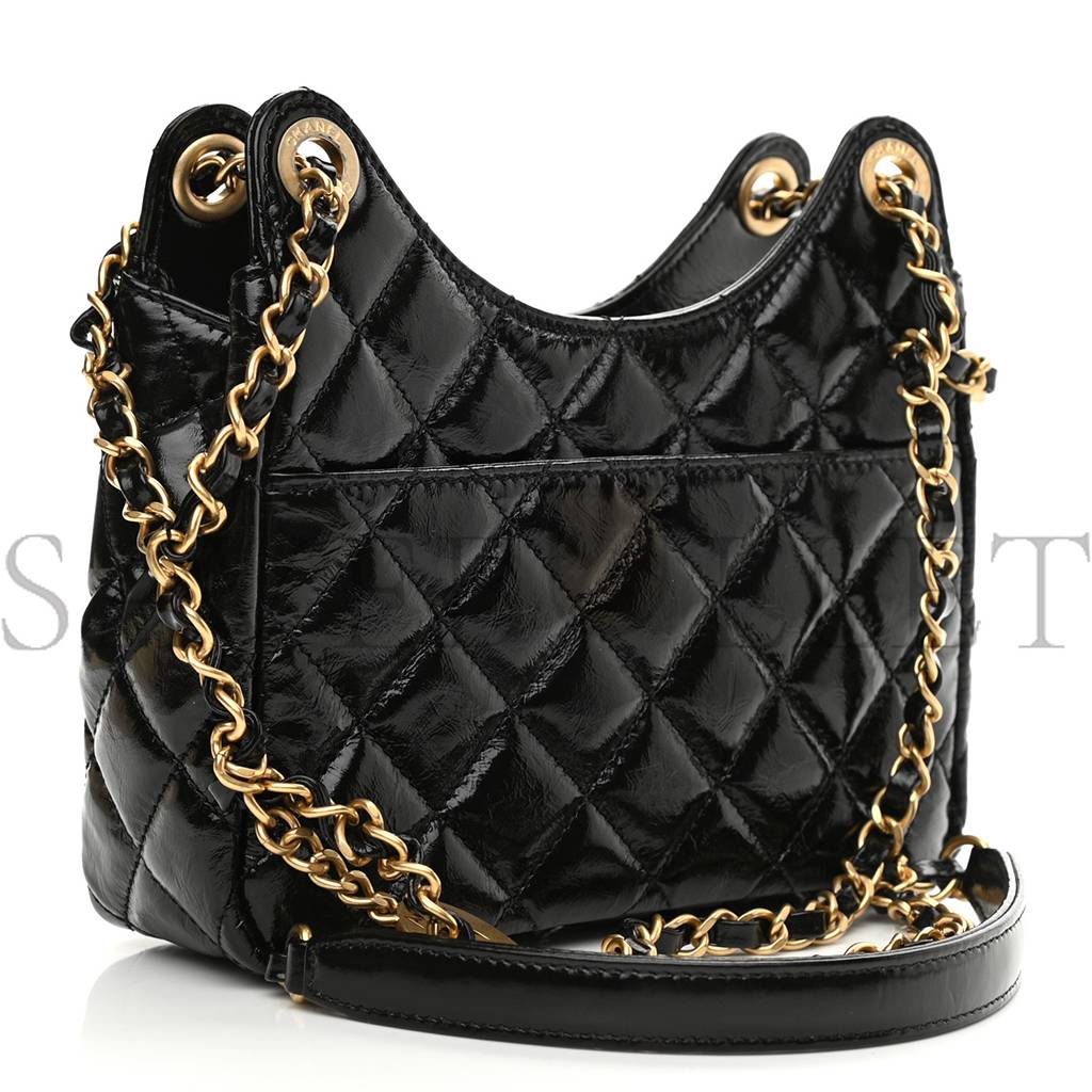 Ch*el shiny crumpled calfskin quilted small hobo black (18*15*6cm)