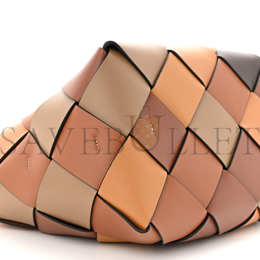 l*ew* calfskin small woven basket surplus bag brown (23*22*15cm)