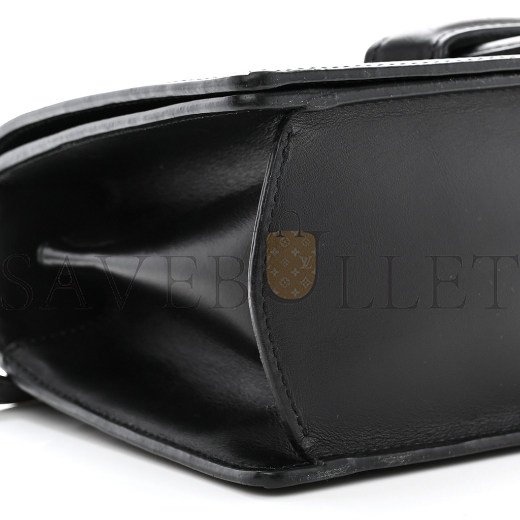 l*ew* calfskin stars medium barcelona shoulder bag black (23*15*10cm)