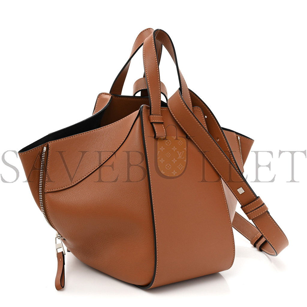 l*ew* calfskin small hammock shoulder bag tan (30*25*13.5cm)