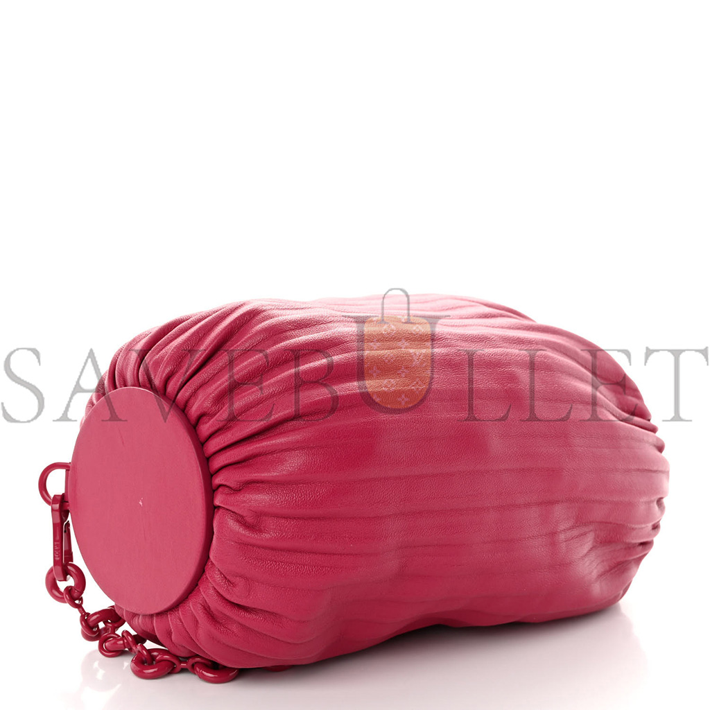 l*ew* lambskin pleated bracelet pouch shoulder bag rouge blossoms (25*10*10cm)