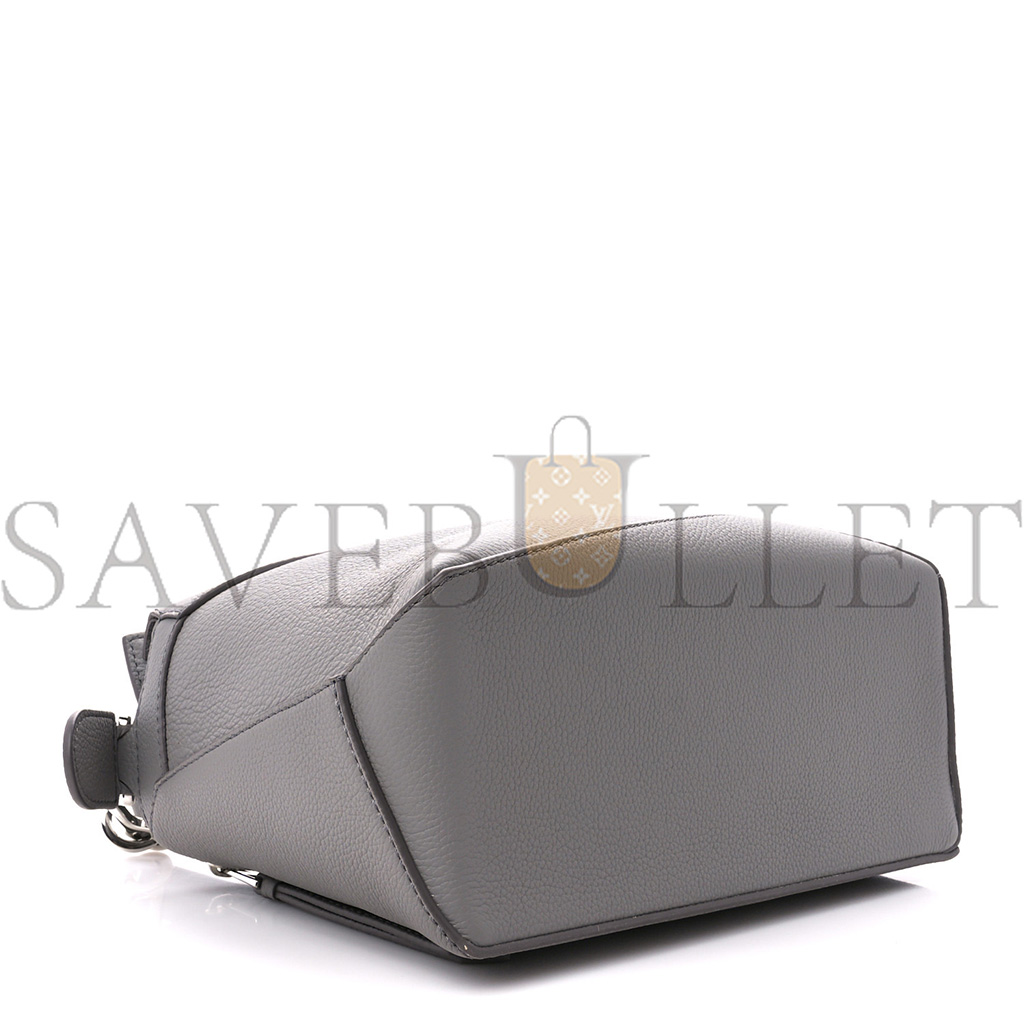 l*ew* soft grained calfskin small puzzle edge bag pearl grey (24*16.5*10.5cm)