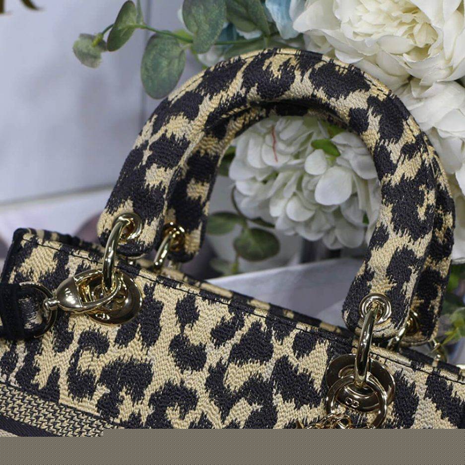 D*or medium lady d-lite bag m0565orhm_m918 (24cm*20cm*11cm)