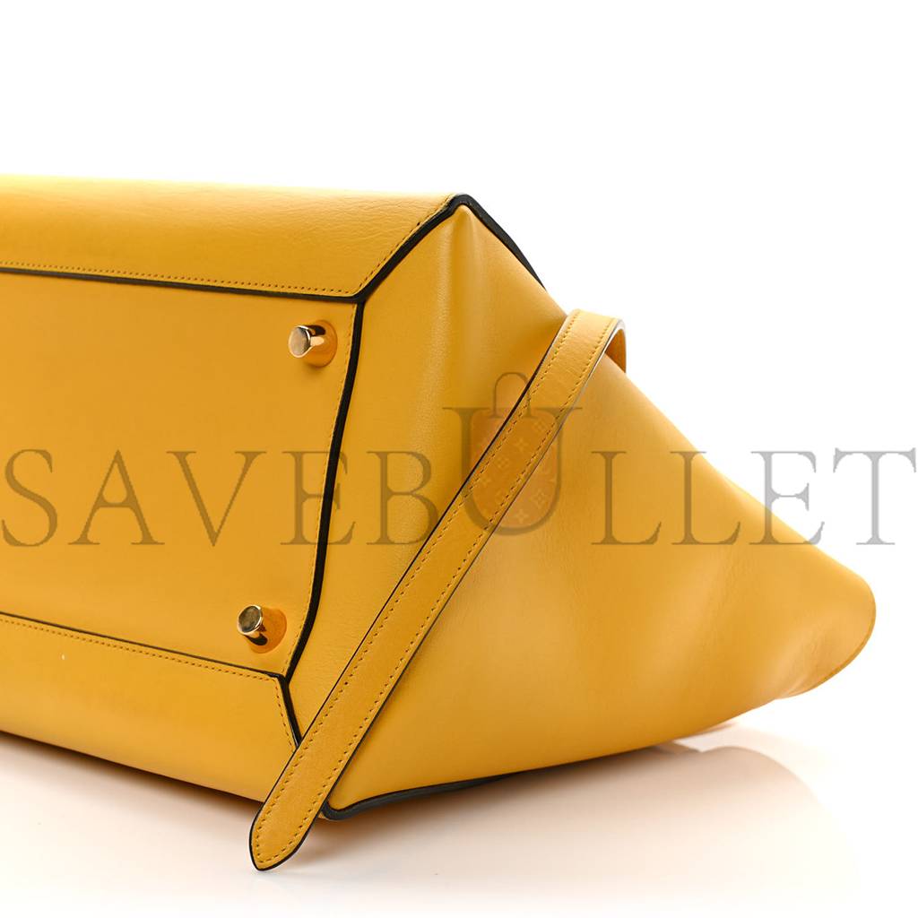 Ce**e baby grained calfskin micro belt bag yellow (33*23*22cm)