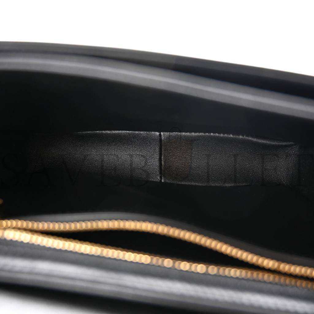 Ce**e shiny calfskin teen triomphe black (18*13*6cm)