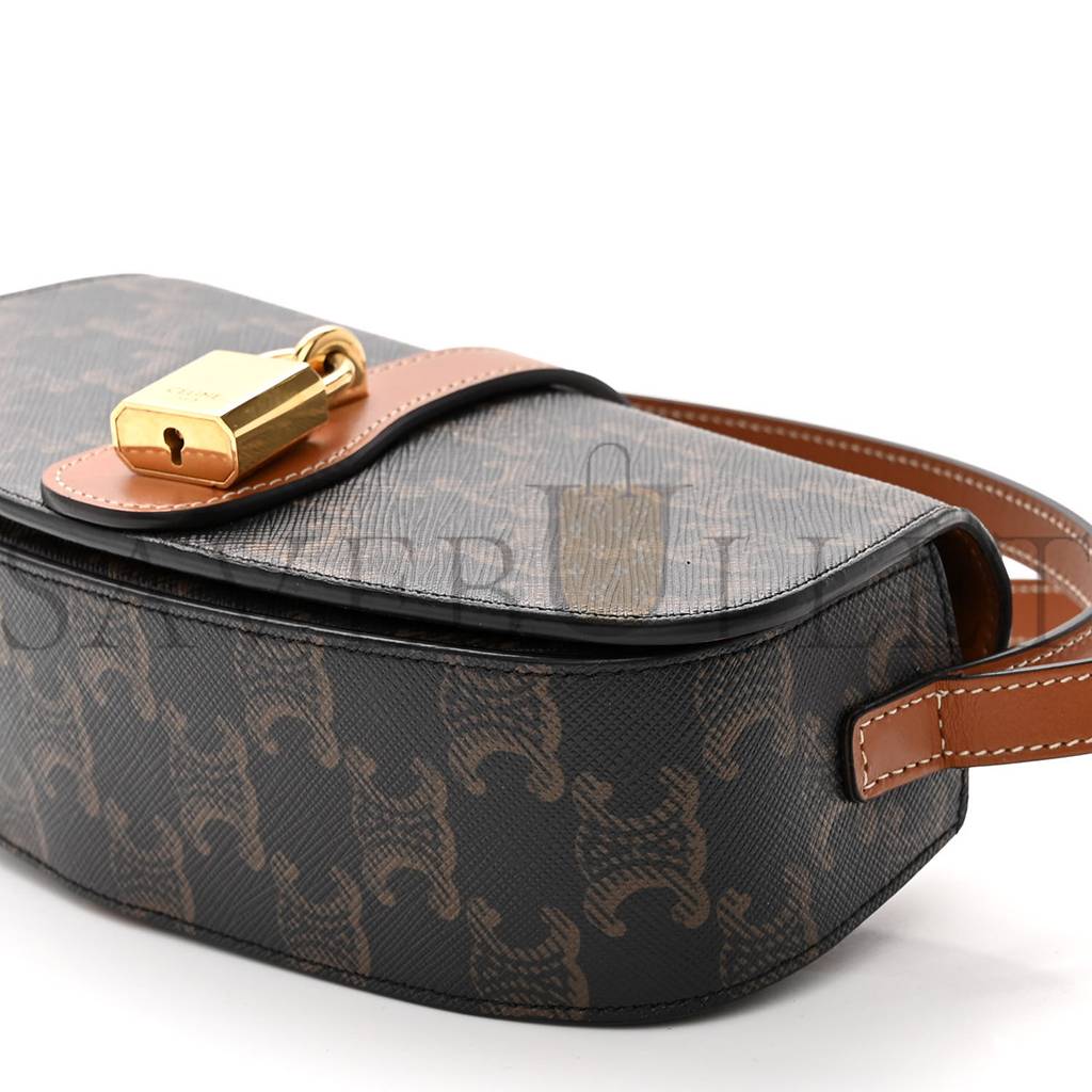 Ce**e triomphe canvas calfskin tabou clutch on strap tan (20*9*5cm)