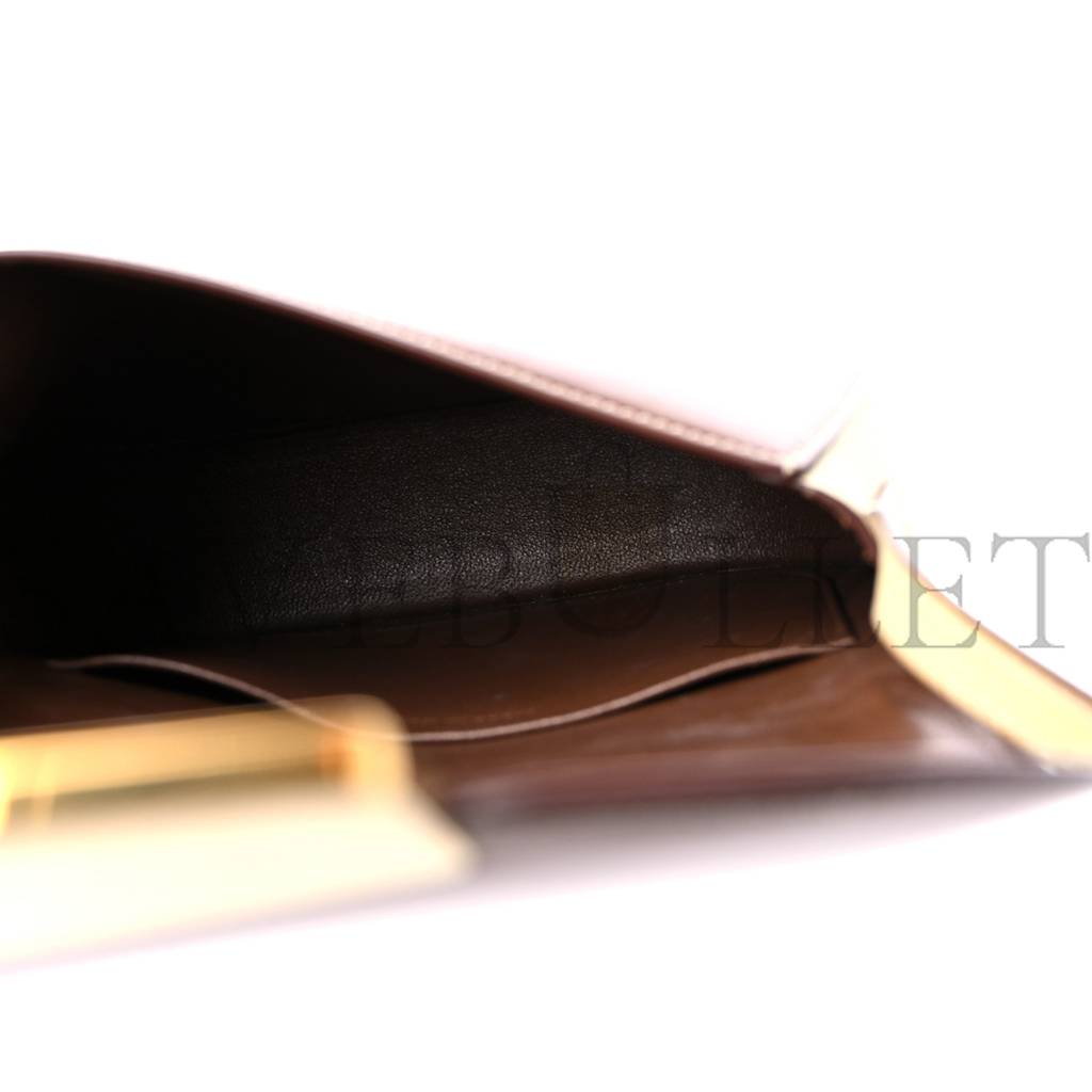 Ce**e glazed calfskin small bi-color trotteur chestnut (18*17*4cm)