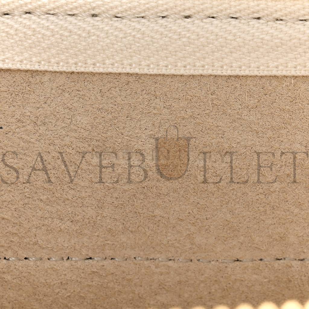 Ce**e grained calfskin nano belt bag white (15*14*8cm)