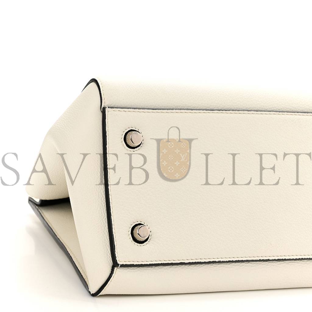 Ce**e grained calfskin medium edge shoulder bag white (34*25*17cm)