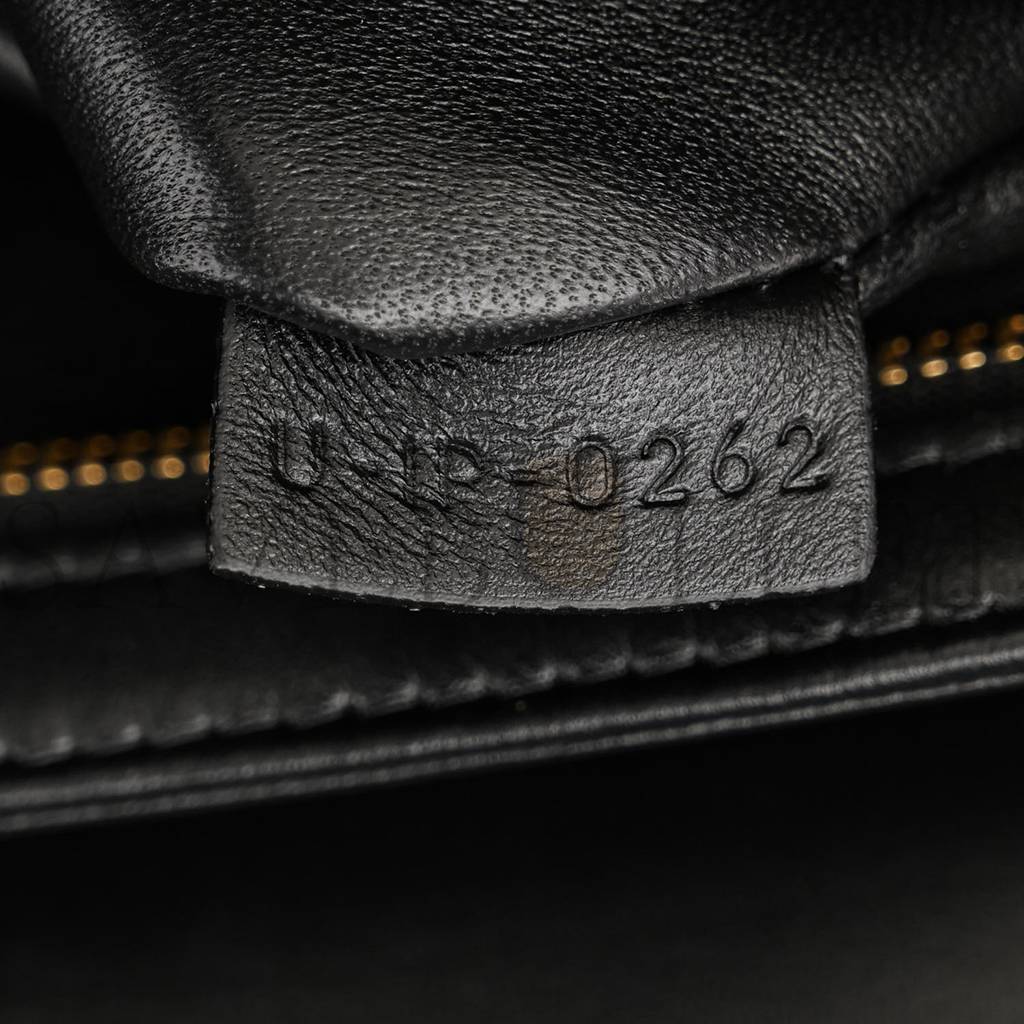 Ce**e shiny calfskin teen triomphe black (18*14*6cm)