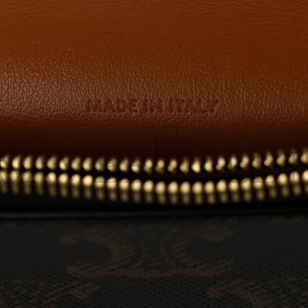 Ce**e triomphe canvas lambskin wallet on strap tan (20*13*6cm)