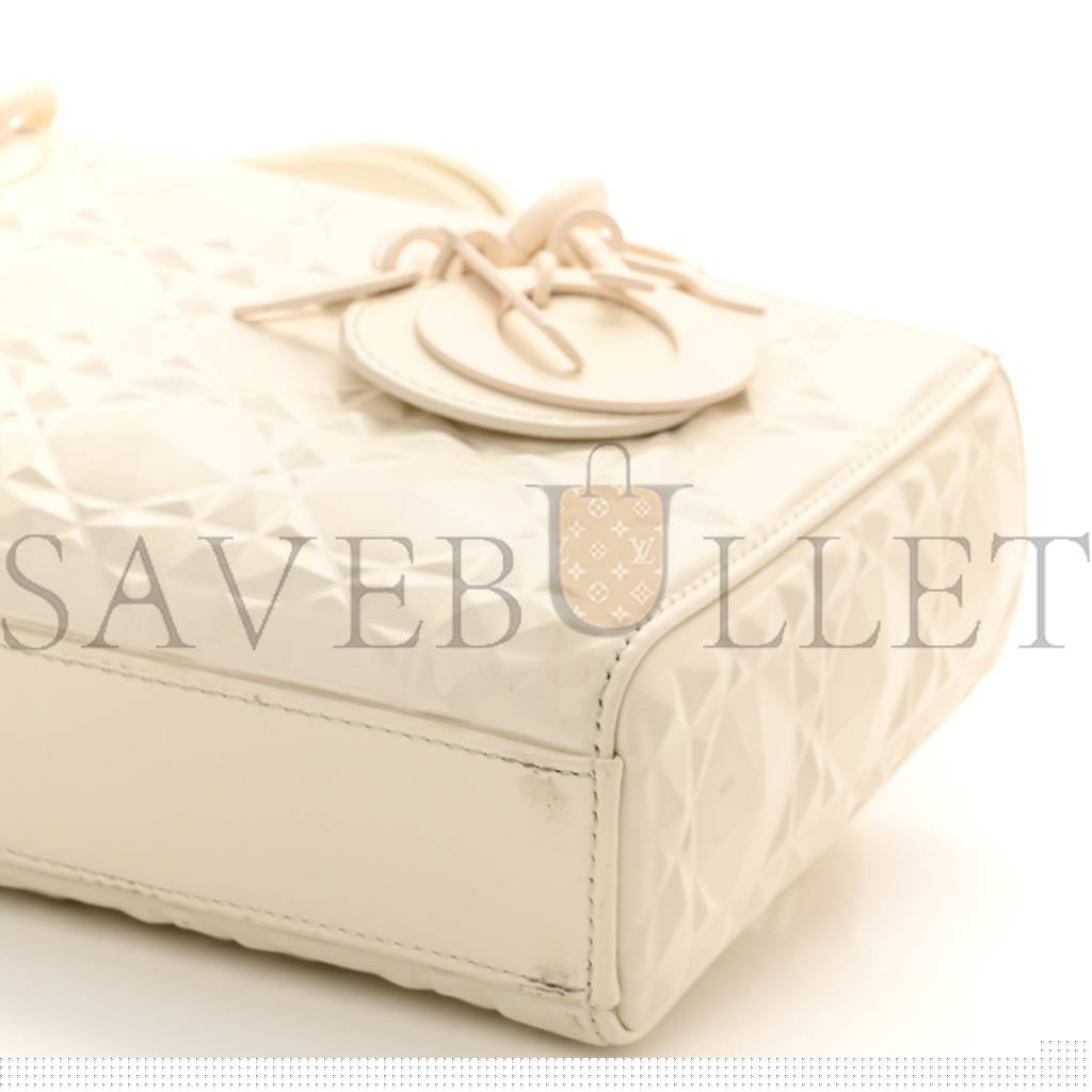 D*or lambskin cannage medium lady d-joy latte (26*14*5.7cm)
