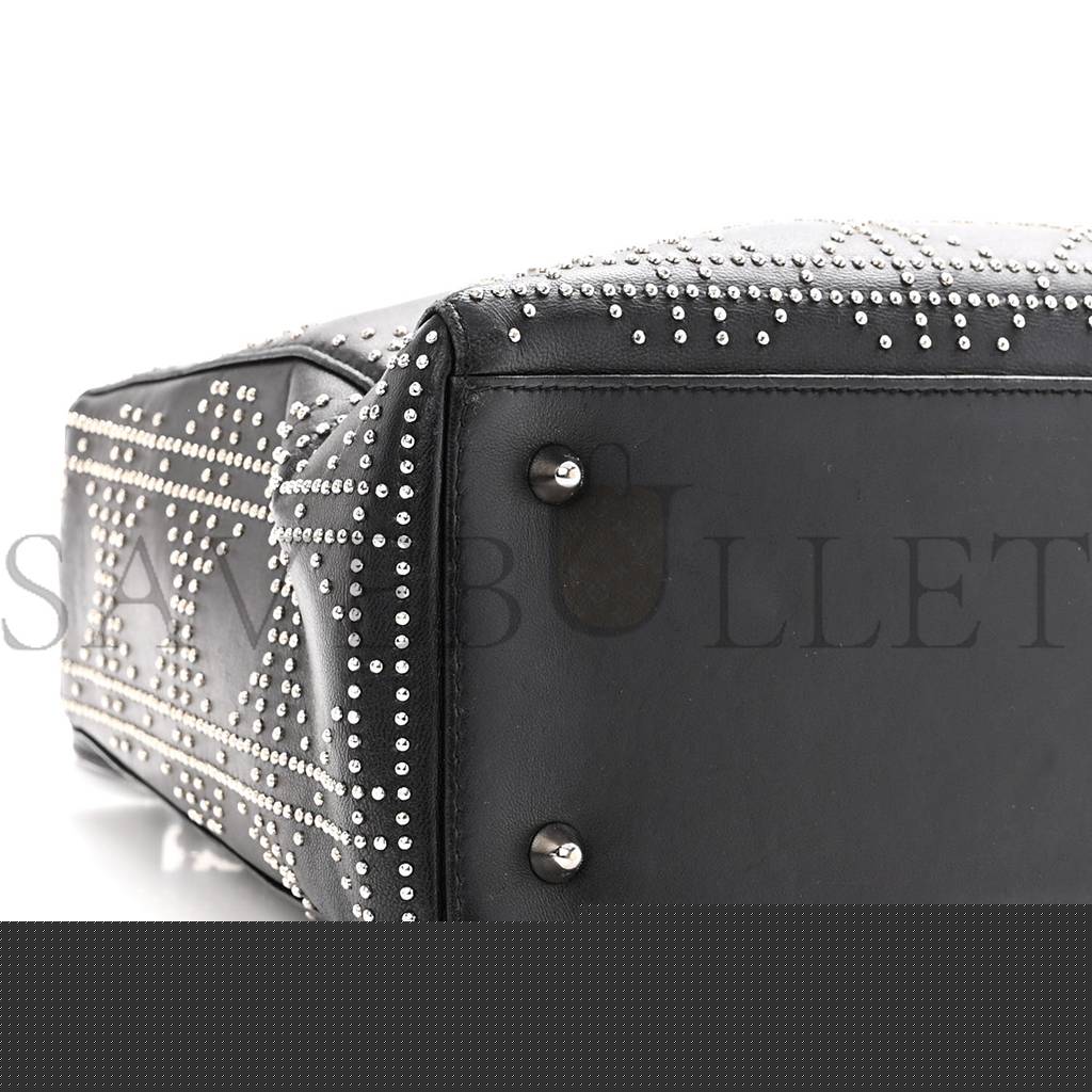 D*or lambskin studded cannage medium lady D*or black (23*20*12.7cm)