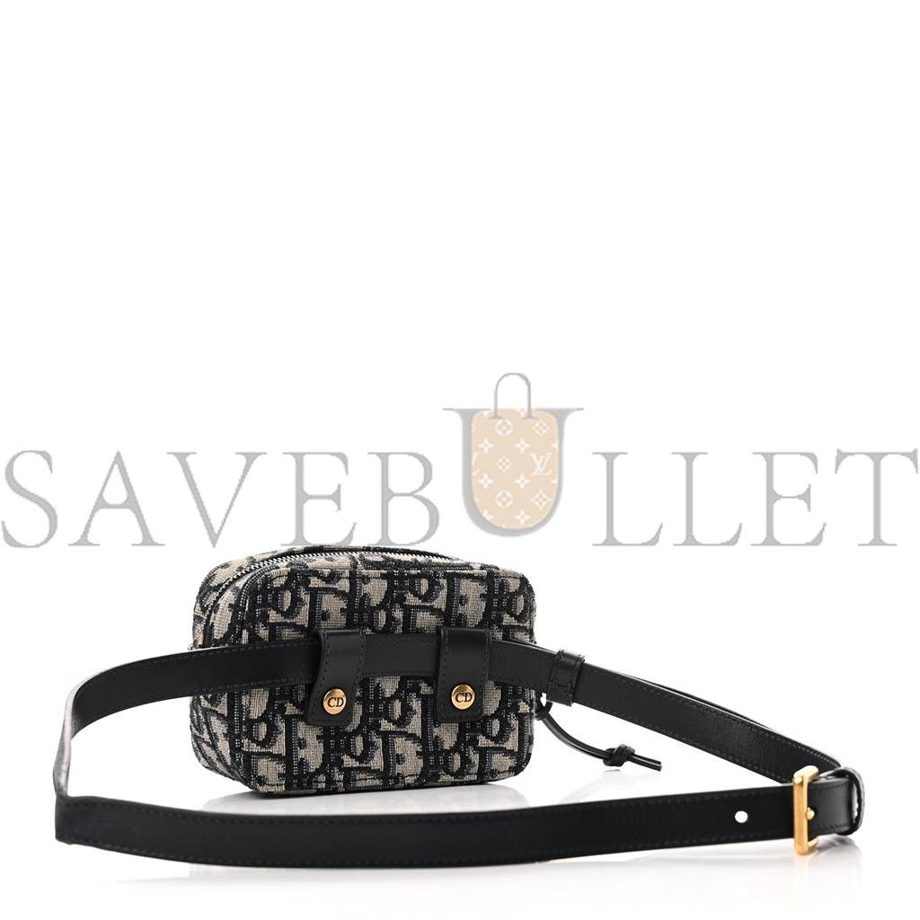 D*or oblique belt pouch blue (13*8*5.1cm)