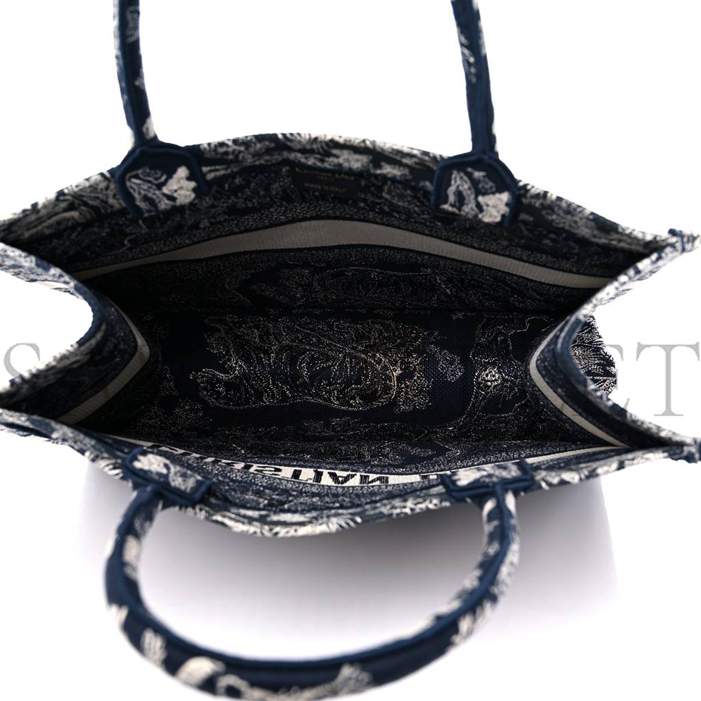 D*or canvas embroidered medium D*oriviera toile de jouy book tote blue (36*28*7.6cm)