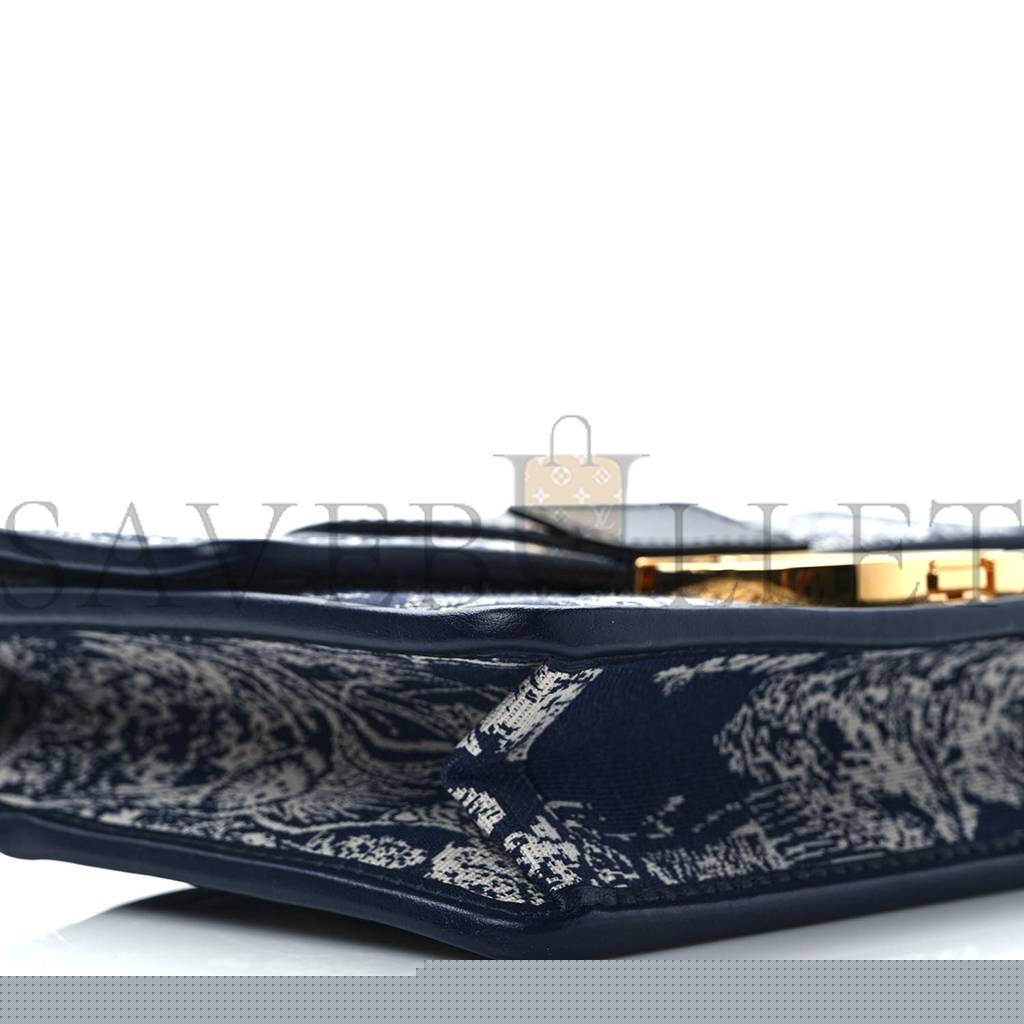 D*or toile de jouy reverse jacquard 30 montaigne flap bag blue (24*18*6.4cm)