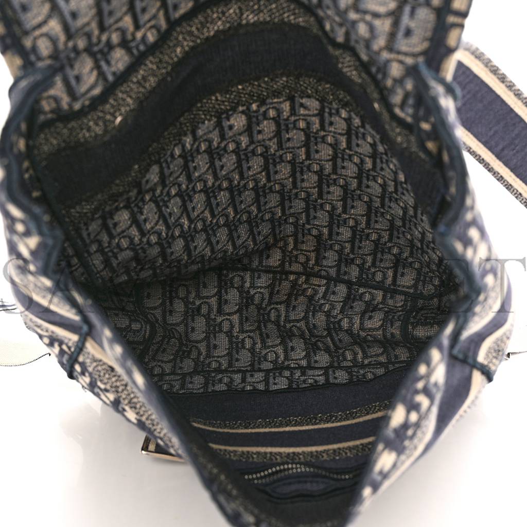 D*or oblique backpack blue white (36*28*11.4cm)