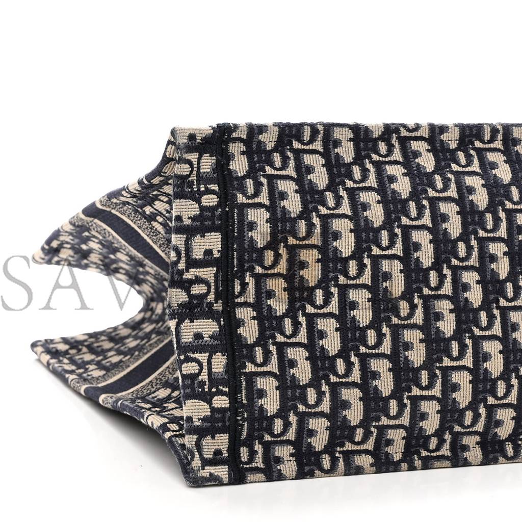 D*or oblique book tote blue multicolor (41*36*17.1cm)