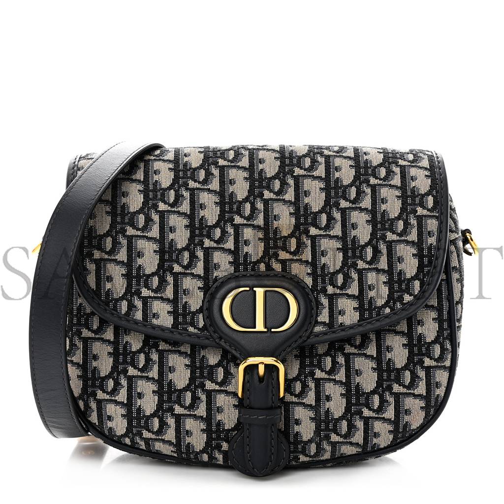 D*or oblique medium bobby flap blue (23*20*5.7cm)