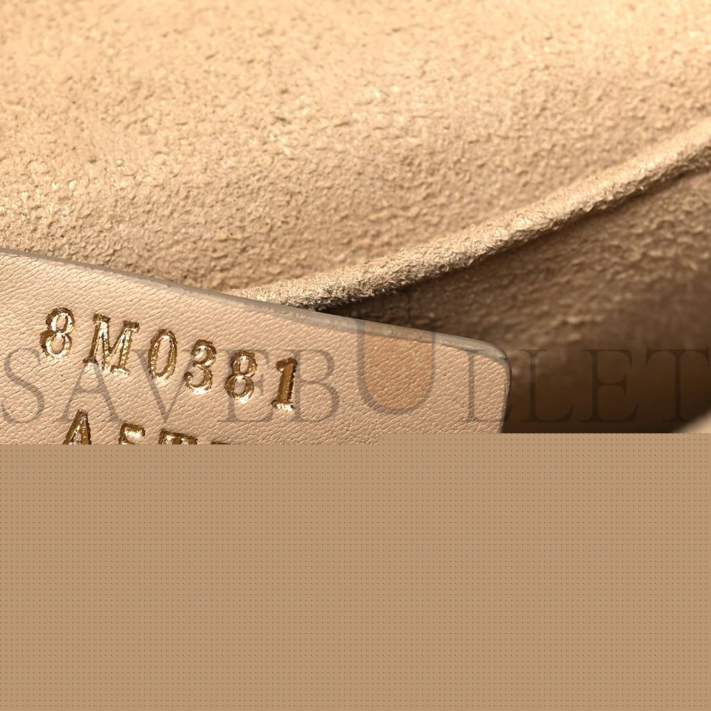 F**di vitello liberty bi-color ff 1974 embossed small kan i shoulder bag black maya (19*16*9cm)